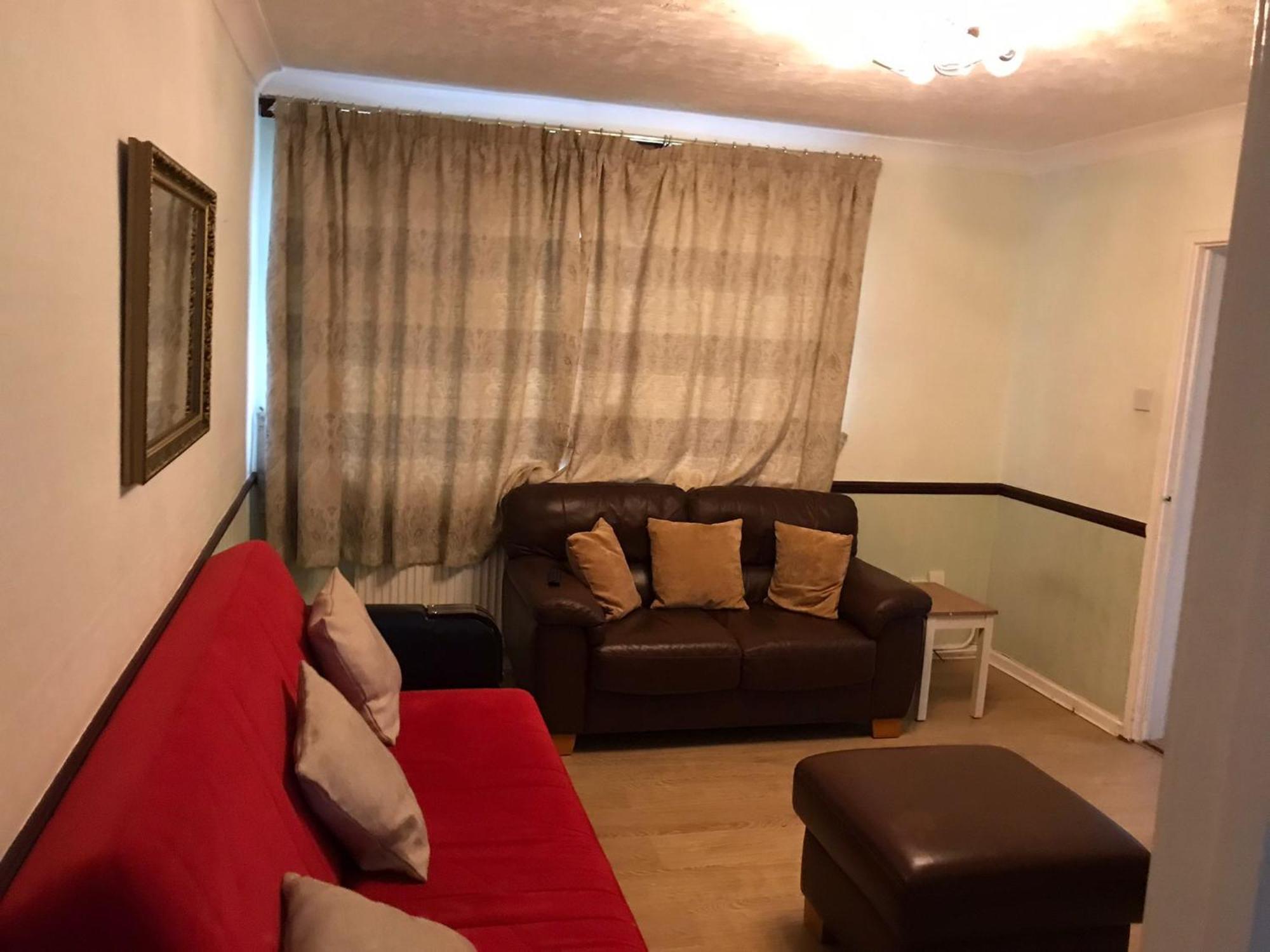 The Rose Apartment Родъръм Екстериор снимка